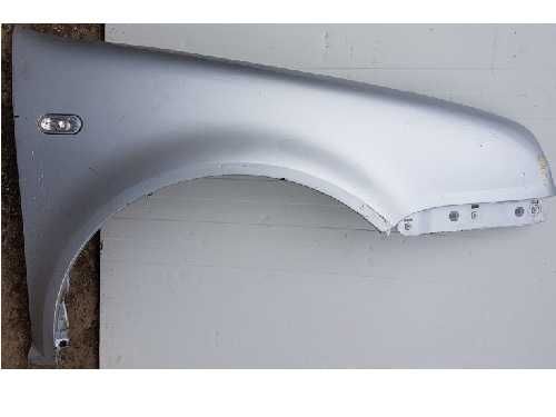 Aripa stanga fata VW Golf IV 97 – 03 vopsita argintiu , argintie