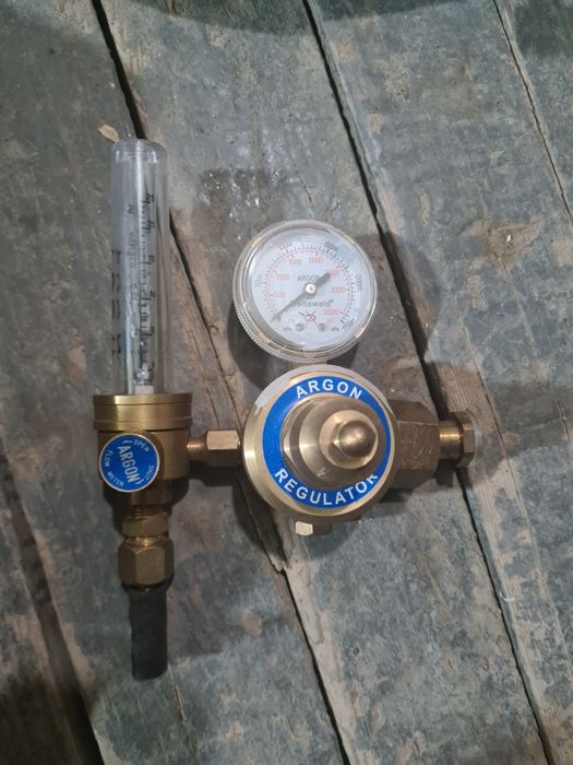Продам аргонный сварочный аппарат,