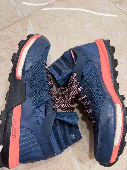 2  чифта Маратонки Adidas
