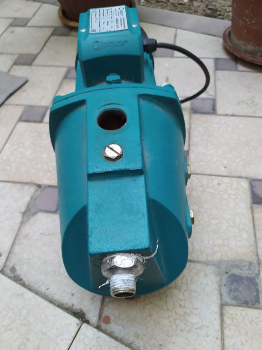 Водяной насос самовсасывающий