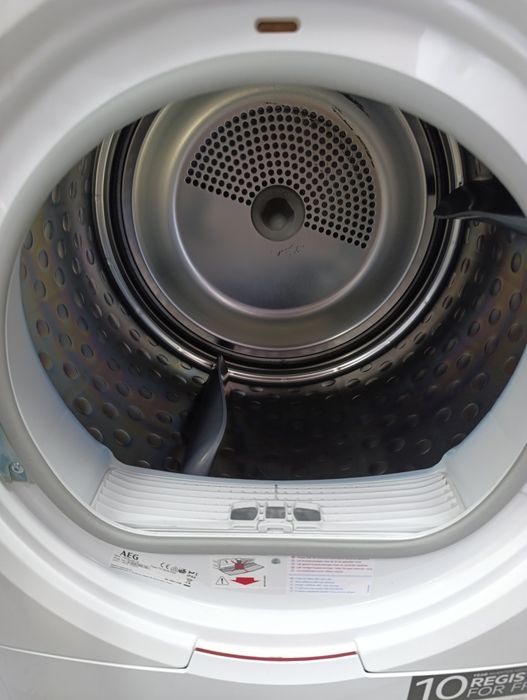 Сушилня AEG SERIES 6000 8кг