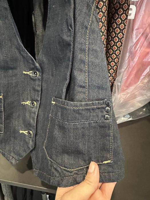 Жилетка джинсовая