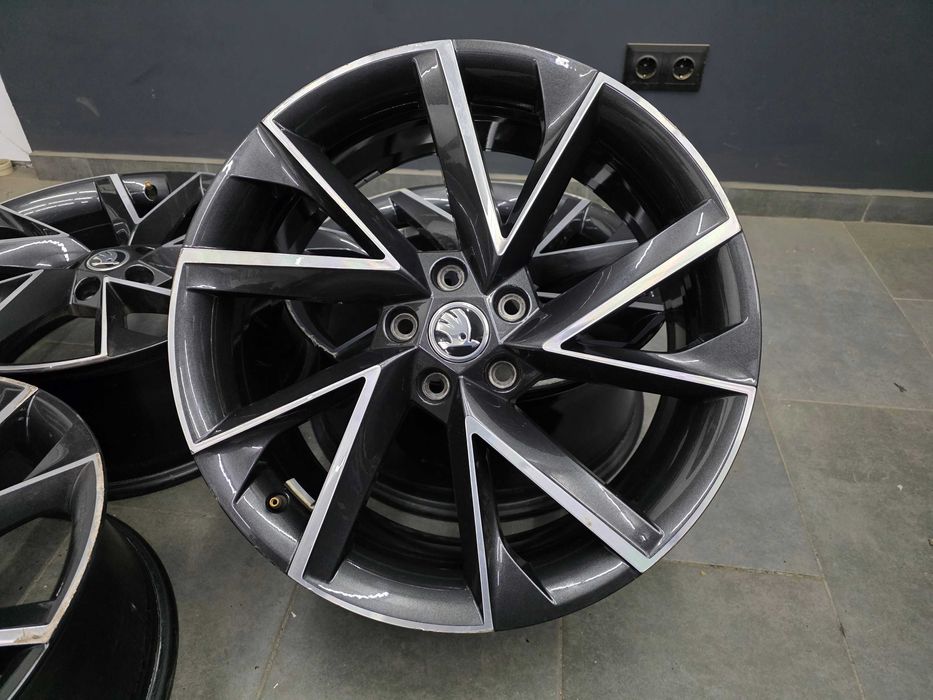 Джанти 19 - Skoda Karoq, Octavia, Superb