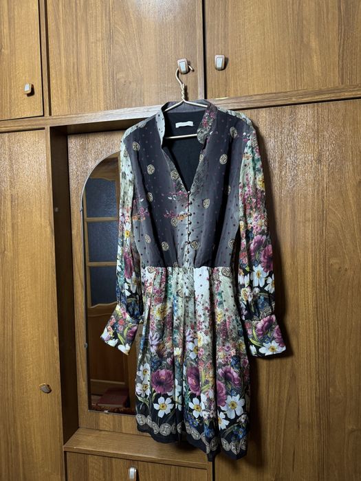 Продам отличное платье