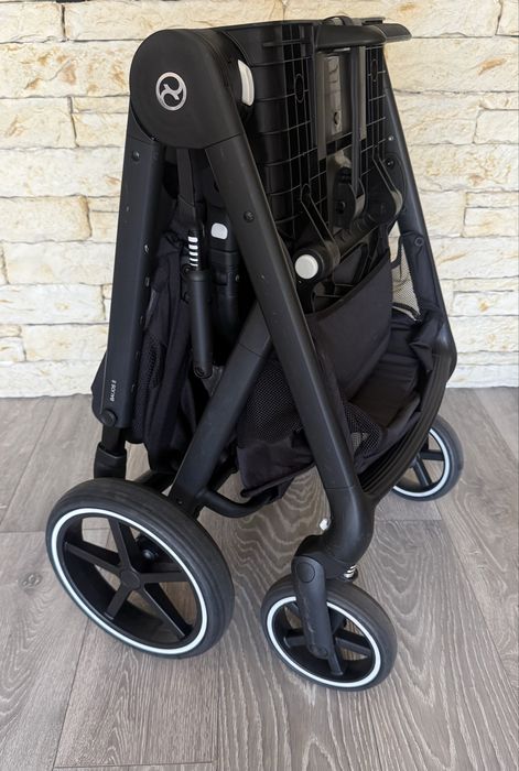Бебешка количка Cybex Balios S Lux Moon Black 2025