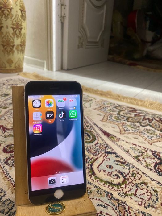 Айфон 6s 32 гигабаита