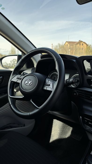Продам Hyundai i20 2023