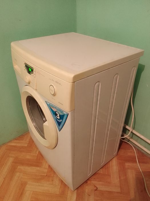 Стиральная машина автомат