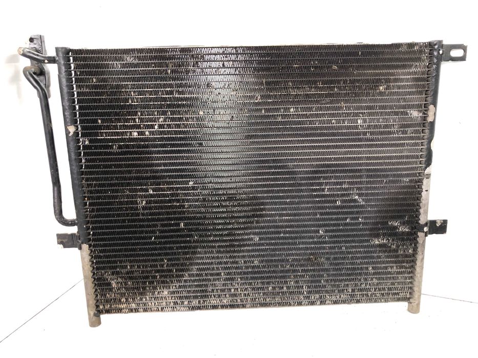 Радиатор климатик от Bmw 318i e46 2000г