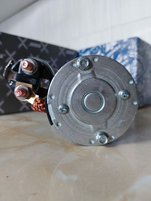 Стартер Mitsubishi(длинный нос,8зубов)