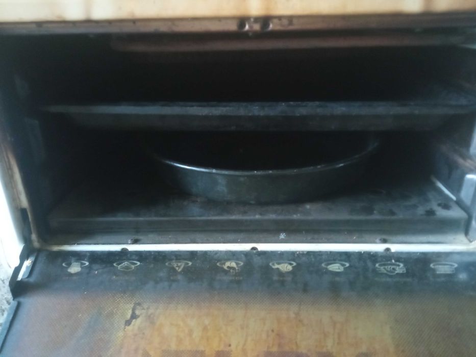 Продается печь,марка EFDA