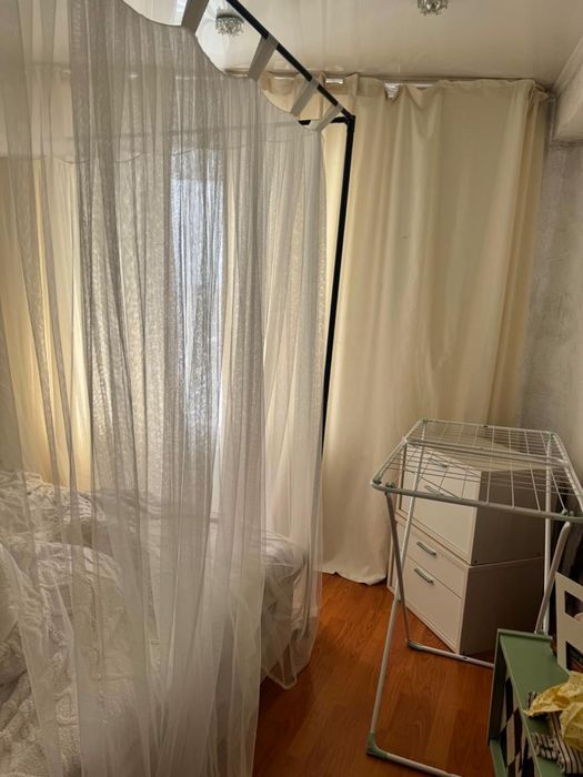 Продам 4 комн квартиру