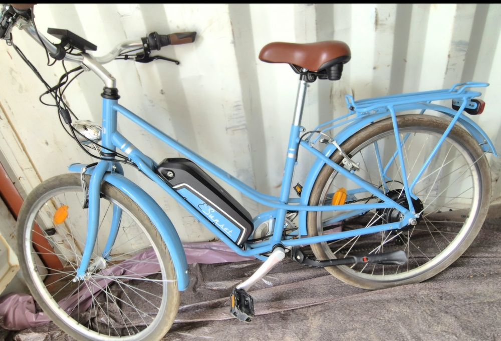 Bicicleta electrica city bike