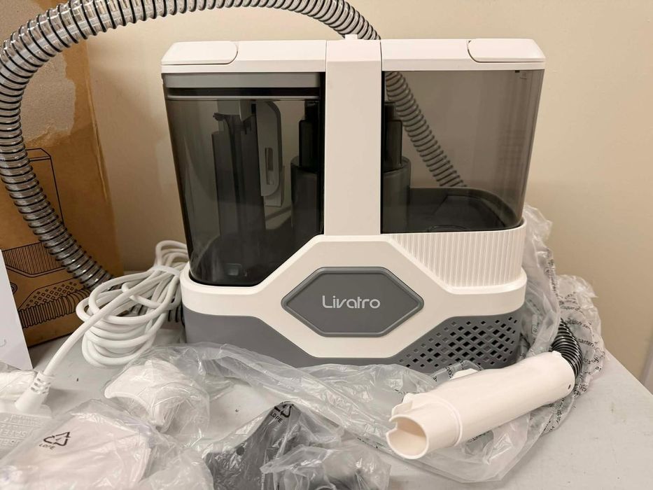Mașina aspirator livatro