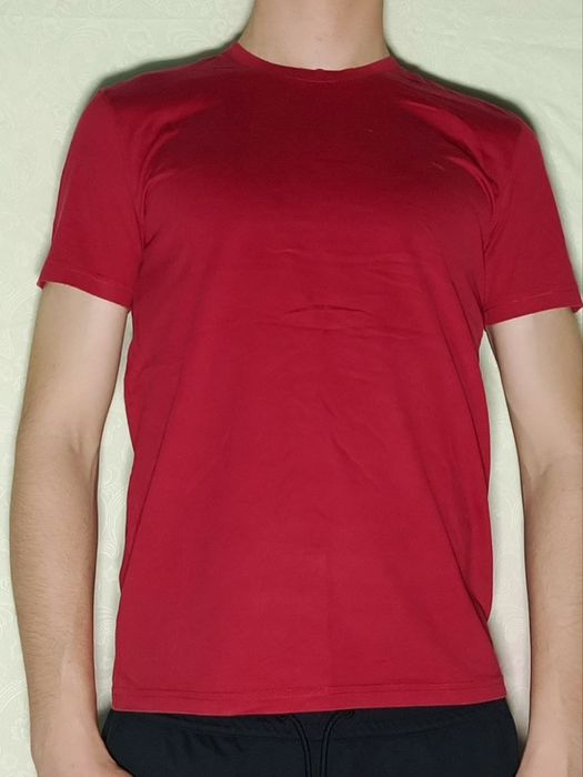 Футболка  H&M оригинал!