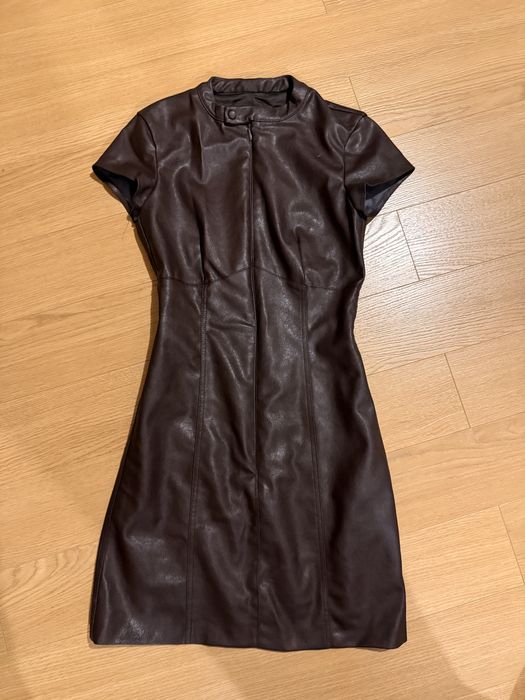 Кожена Рокля на Zara
