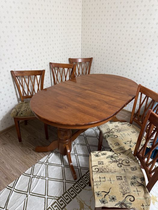 Продам стол со стульями