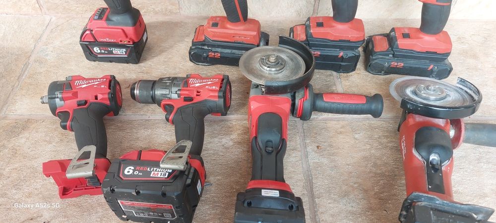 Scule Hilti și Milwaukee