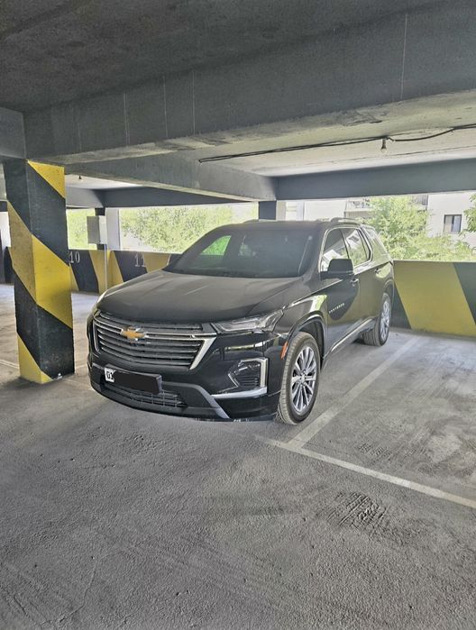 **Traverse Pemier 3.6AT AWD 
2025 salondan olingan 
Probeg 5000 km 
Bu