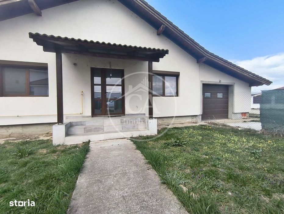 Casa cu 4 camere de vanzare in Santandrei, Bihor
