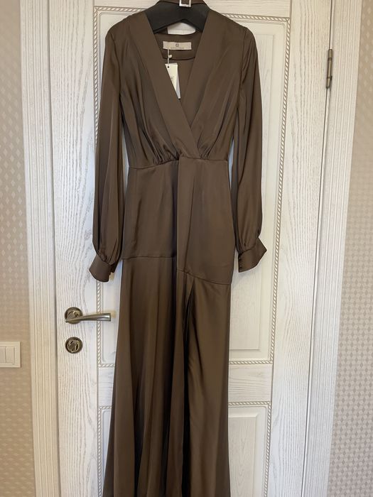 Платье вечернее, нарядное