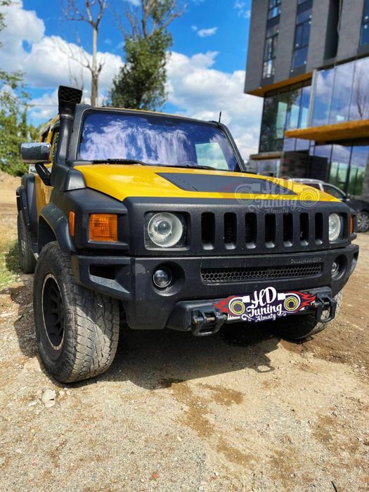 Решетка радиатора Hummer H3
