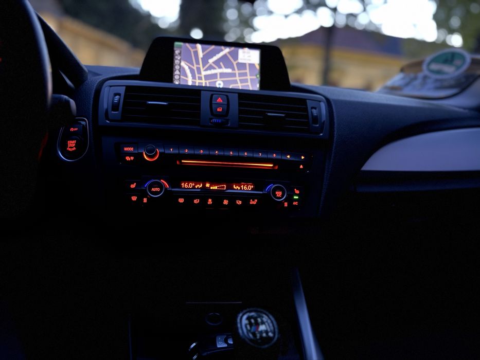 BMW Seria 1 F20 118d – Eleganță și economie
