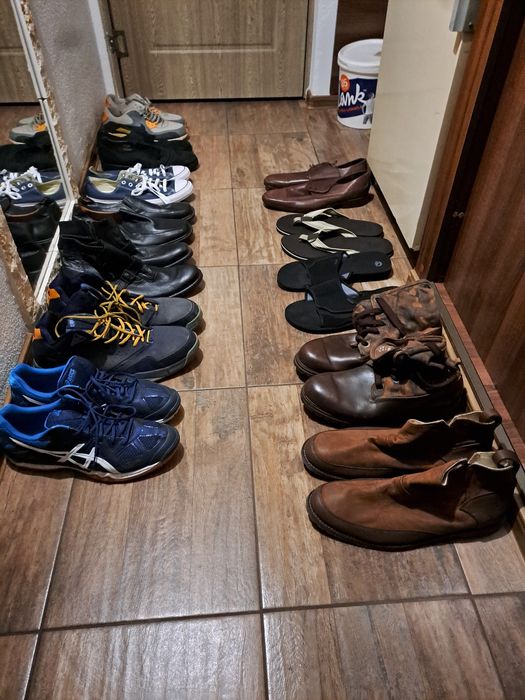 Adidași, pantofi, bocanci mărime 49...50