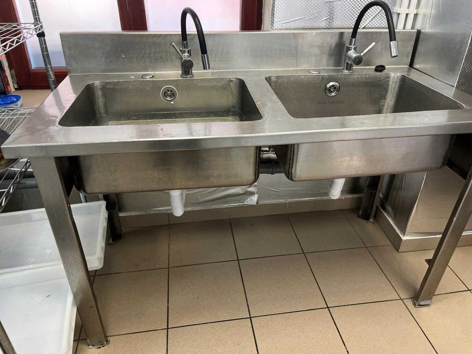 Lichidare Restaurant - Prețuri pentru vânzare rapidă!