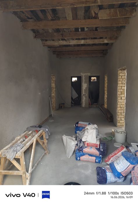Zangi Ota yqin joyida 4 xonali uy sotiladi