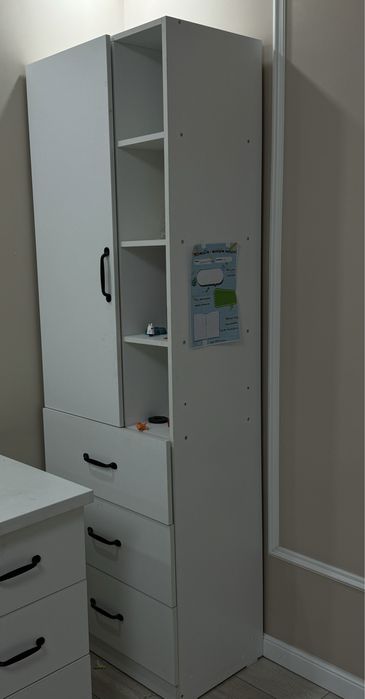 Продам шкафчик для школьников, студентов либо в офис