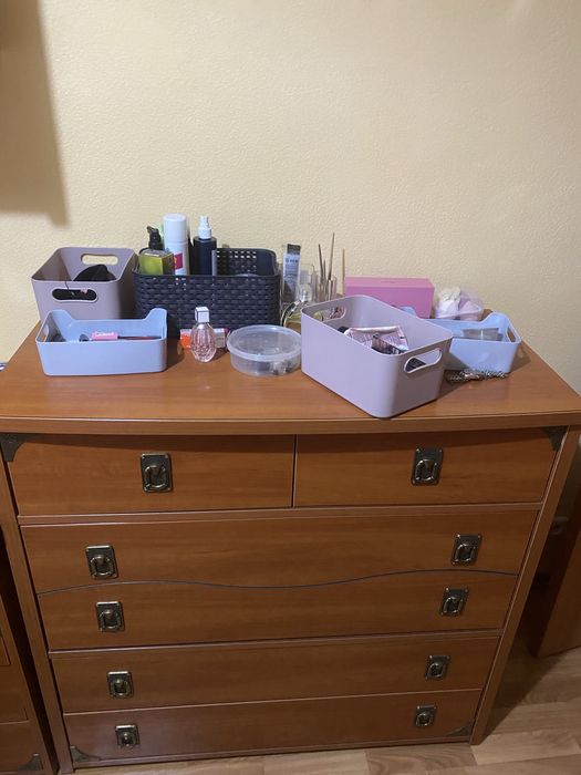 Спальный гарнитур