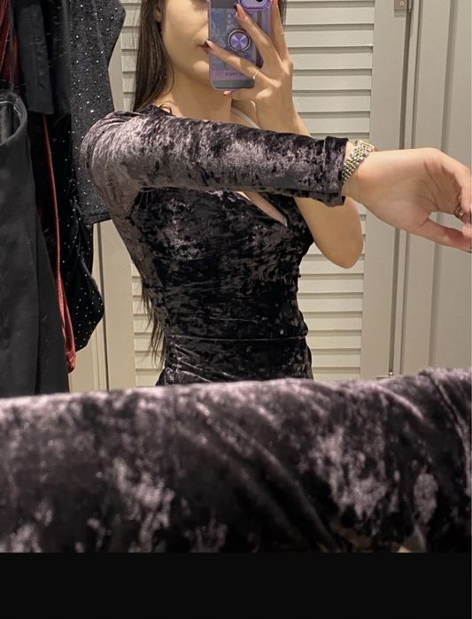 Платья и юбка срочнооо