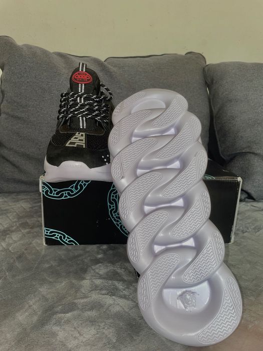 Versace Chain Reaction