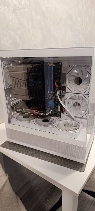 Kit Gaming Procesor AMD FX 8350, placa de baza si ram ( carcasa bonus