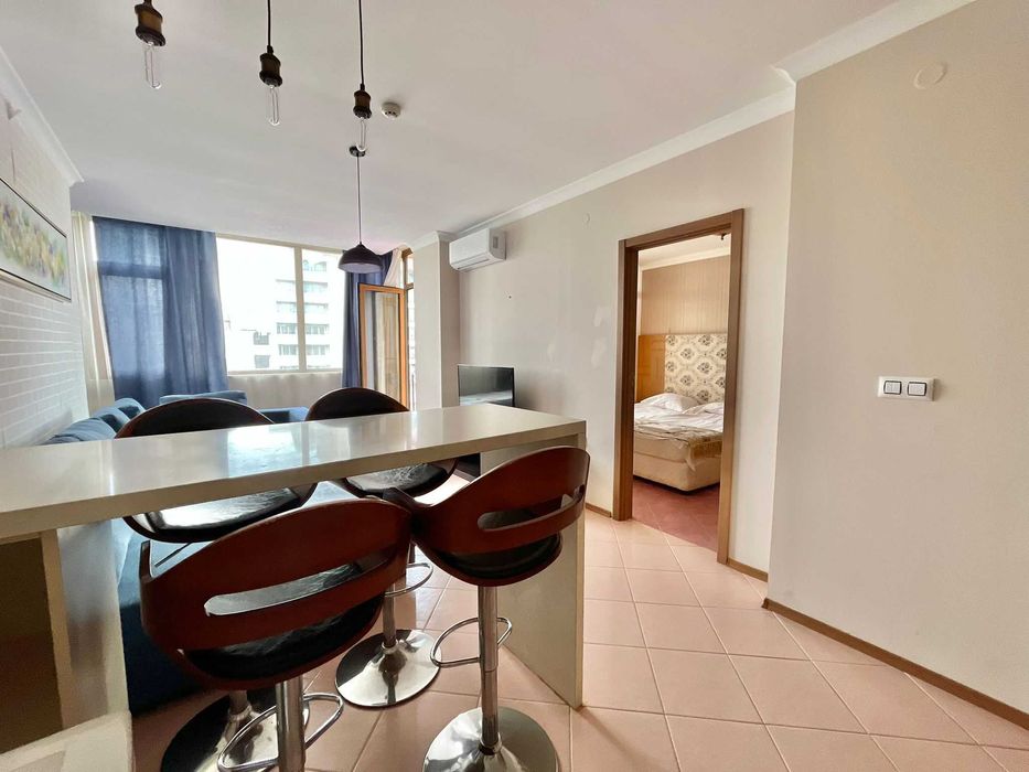 Продава се Двустаен апартамент в Несебър - 73 кв.м за 1250 €/кв.м - Снимка #2