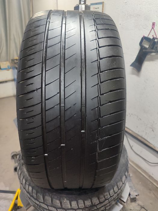 Летняя резина 285/35R21(1шт)