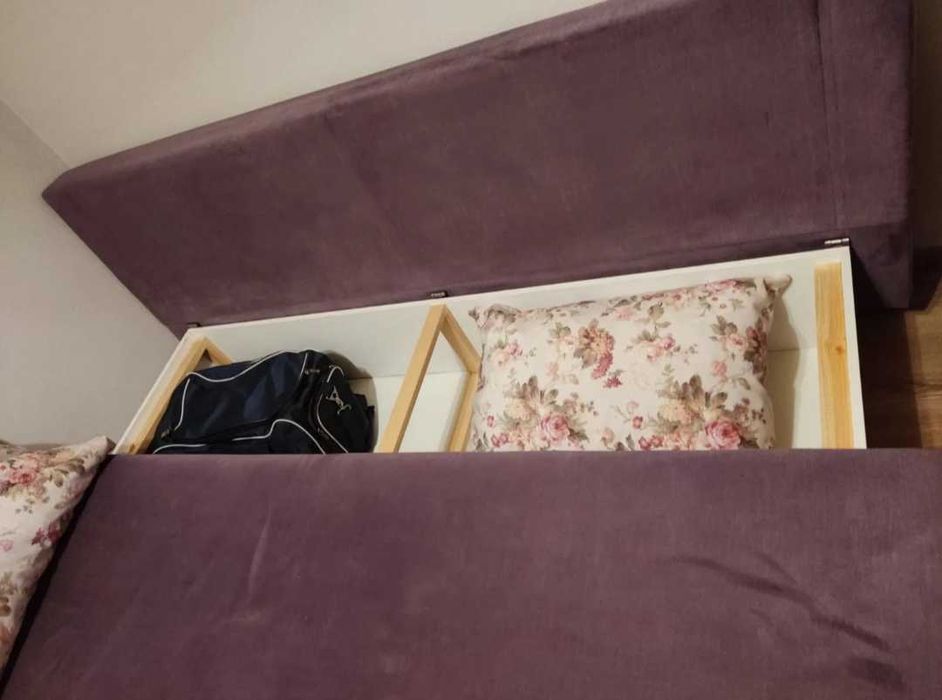 Продам диван в отличном состоянии