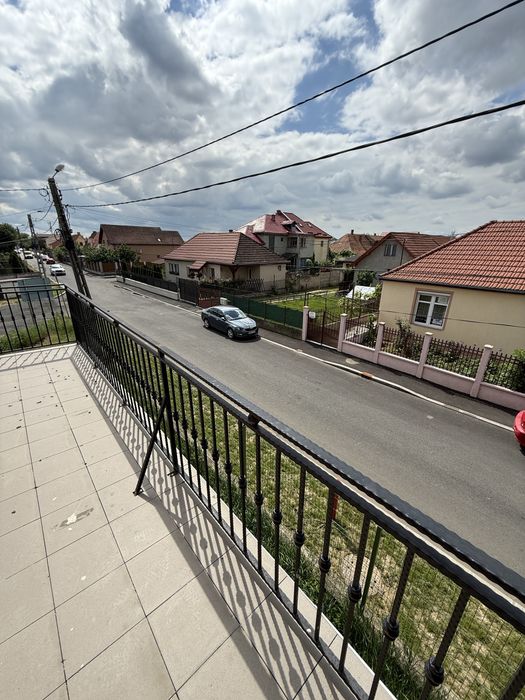 Apartament 2 Camere in Bloc Nou Etaj 1 Strada Poligonului