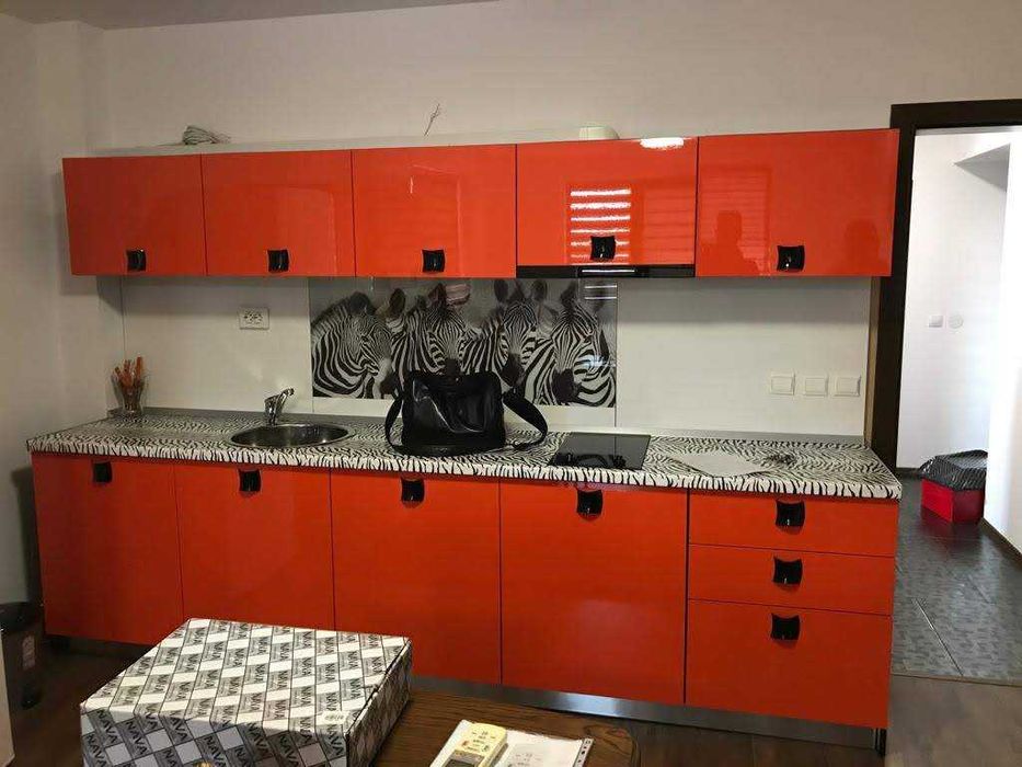 Дава се под наем Тристаен апартамент в Казанлък - 100 кв.м за 357 € - Снимка #4