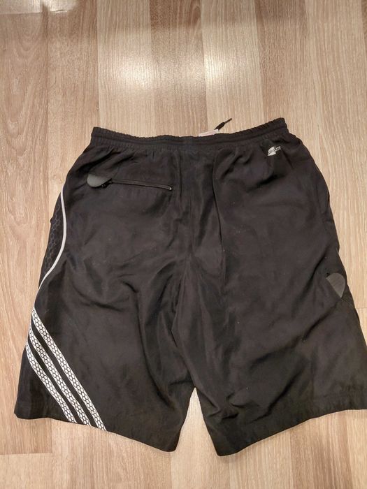 Оригинални мъжки къси панталони-Adidas