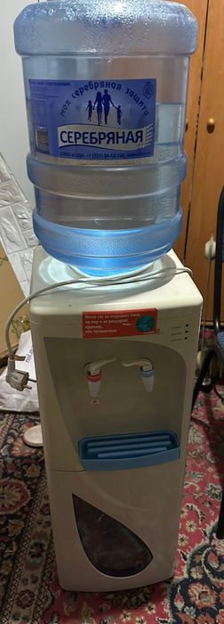 Продам диспенсер