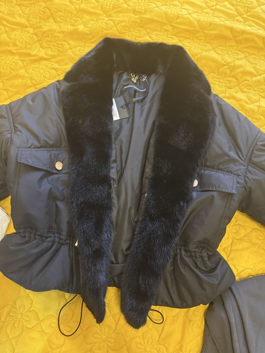 Продам куртку с норкой
