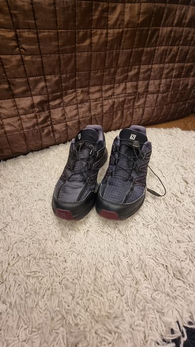 Adidasi SALOMON Goretex marimea 39 și 1/3