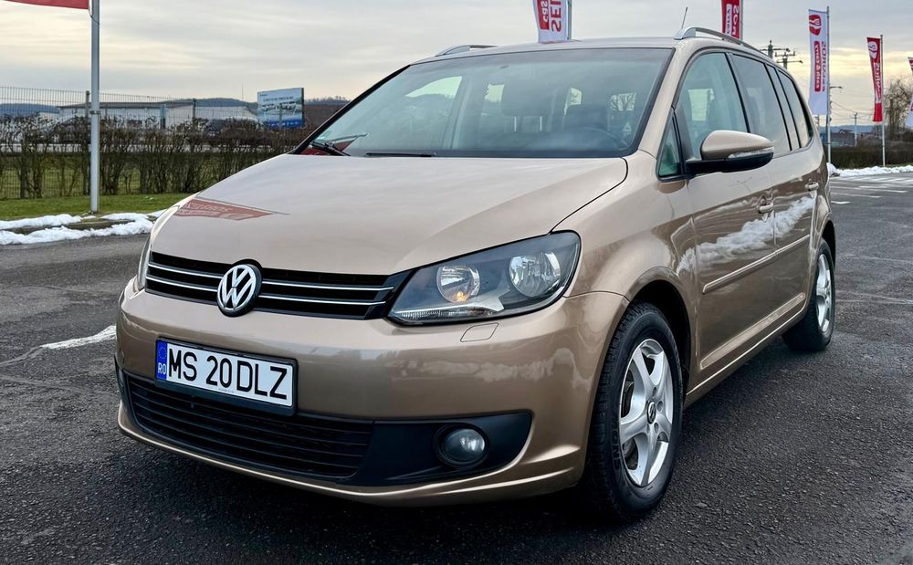 Volkswagen Touran 2011 1.6 TDi 5 locuri Euro5