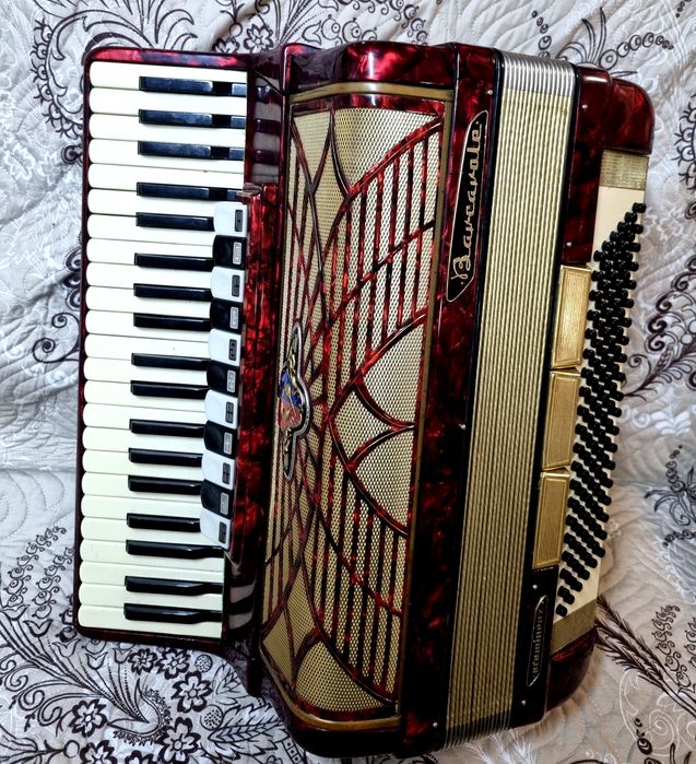 Acordeon Barcarole 120 Basi