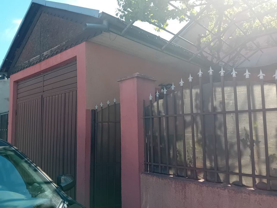 Casa 3 camere la curte, Sector 3 - 23 August | Mobilata | Garaj + Beci | 110.000€