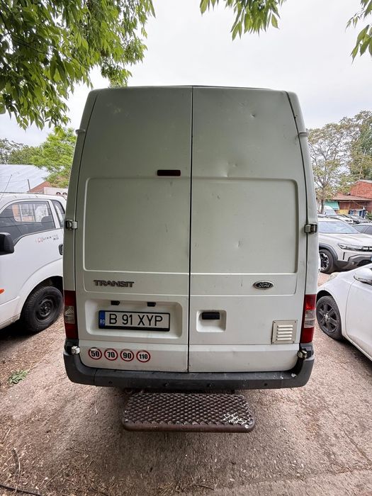 Ford Transit 2.4 Autoutilitara 2008