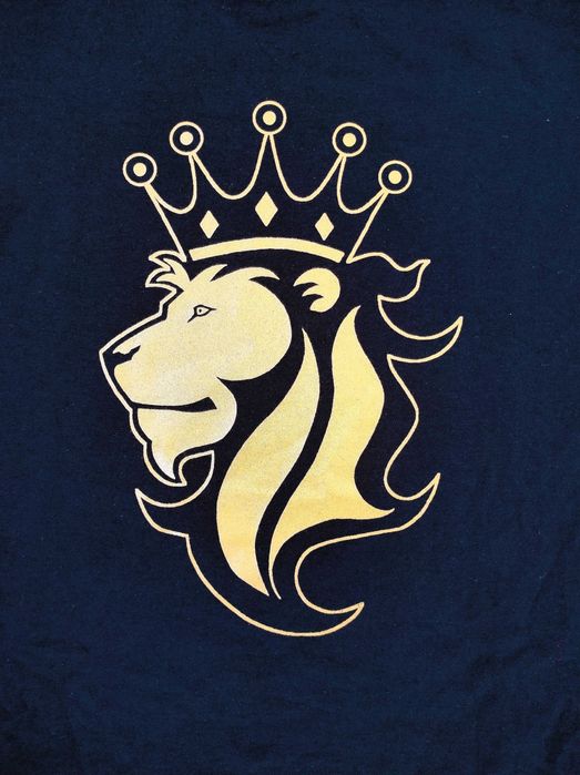 Тениски с уникален дизайн