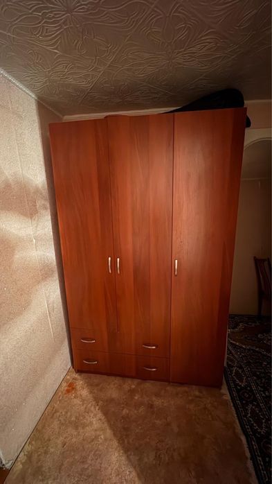 Продам шкаф для спальни